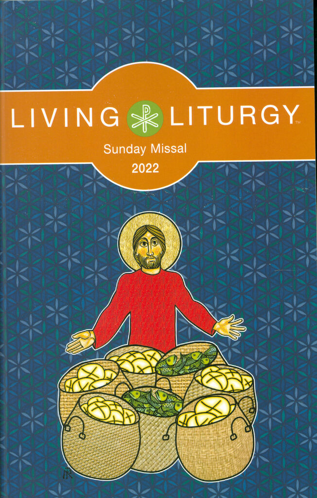 Living Liturgy Sunday Missal 2022 ComCenter